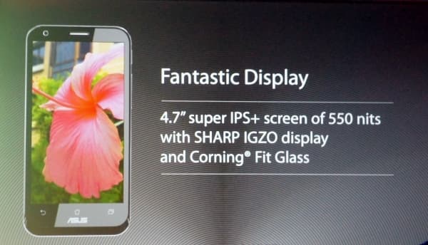 Презентация Asus Padfone2 в Милане