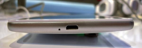 Мобильные новинки CES 2013