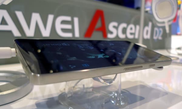 Мобильные новинки CES 2013