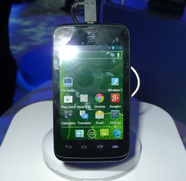 Мобильные новинки CES 2013