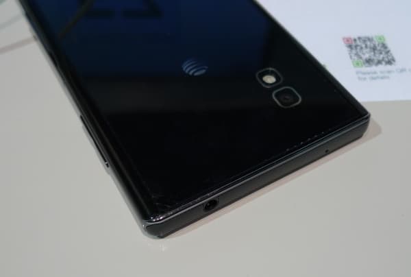 Мобильные новинки CES 2013