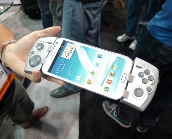 Мобильные новинки CES 2013