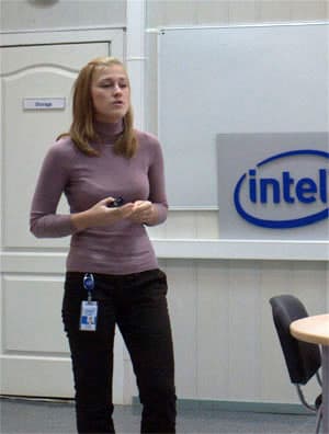 На фото Полина Власова