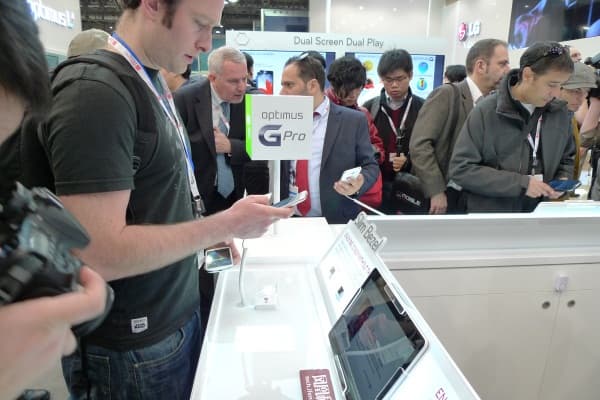 Мобильные новинки MWC 2013