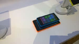  и Nokia XL