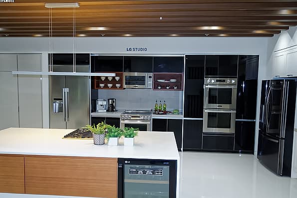 Пресс-тур LG 2016