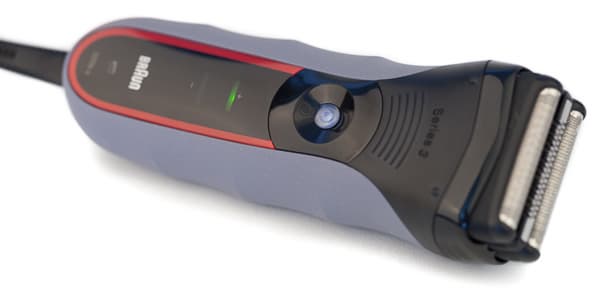 Электробритва Braun Series 3 320s