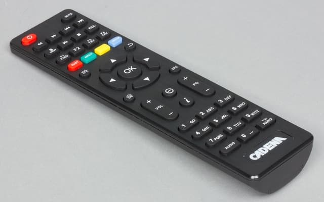 Пульт ДУ Cadena UMK-587 Пульт ДУ Cadena UMK-587