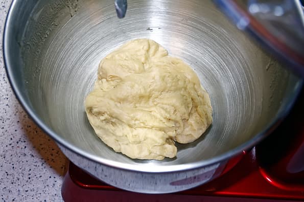 Кухонный комбайн (планетарный миксер) Clatronic KM 3630