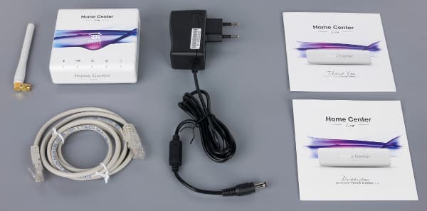 Комплект поставки контроллера Fibaro Home Center Lite