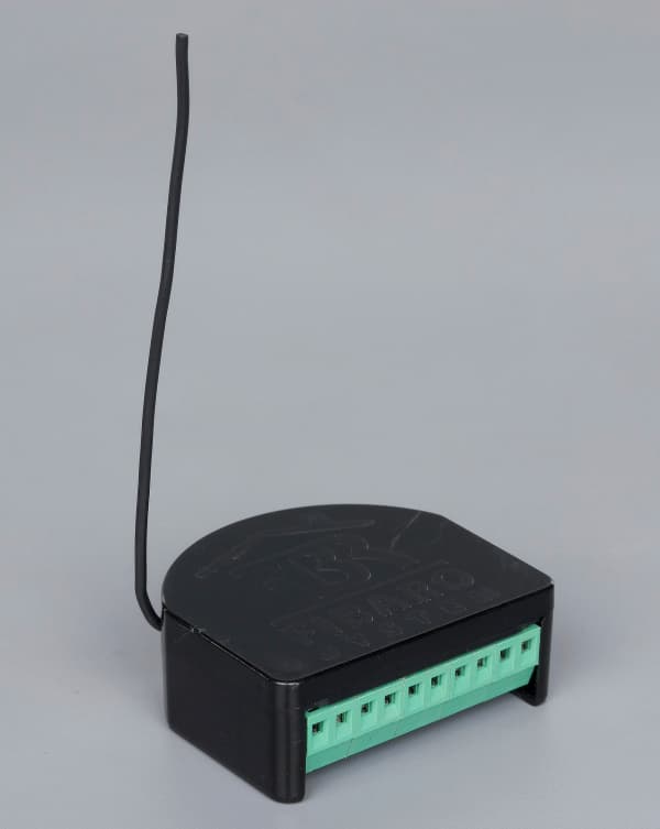 Внешний вид Fibaro RGBW Controller