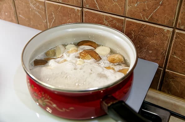 Индукционная кухонная плита Hansa BHIW68303