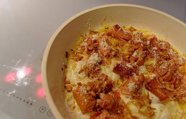 Индукционная кухонная плита Hansa BHIW68303