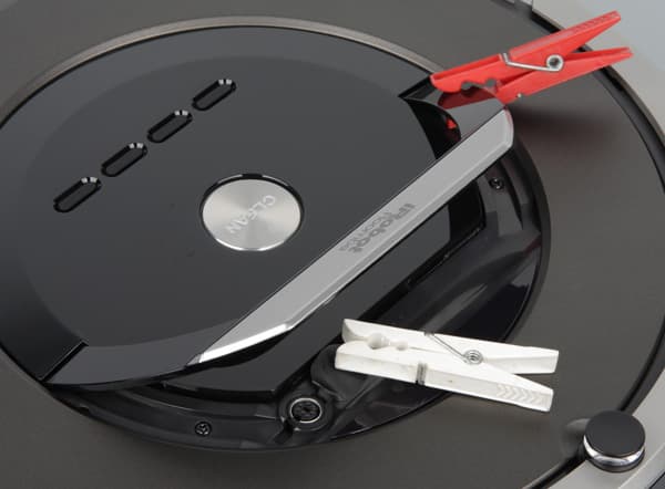 робот-пылесос iRobot Roomba 870, ручка