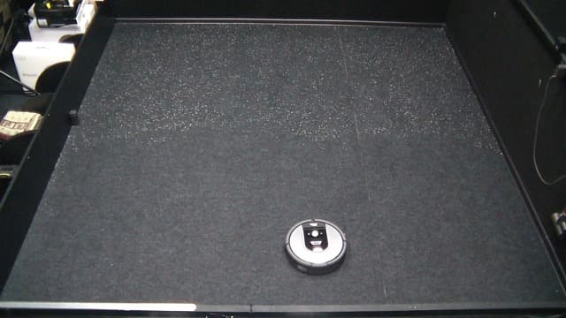 робот-пылесос iRobot Roomba 960, тест уборки