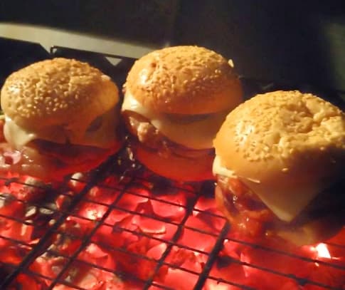 мясорубка Kenwood MG517