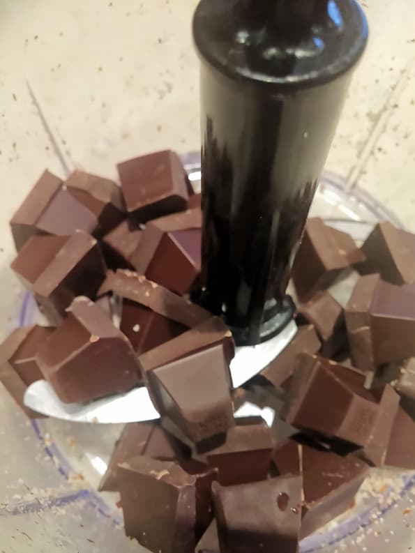 Погружной блендер Kitfort KT-1322