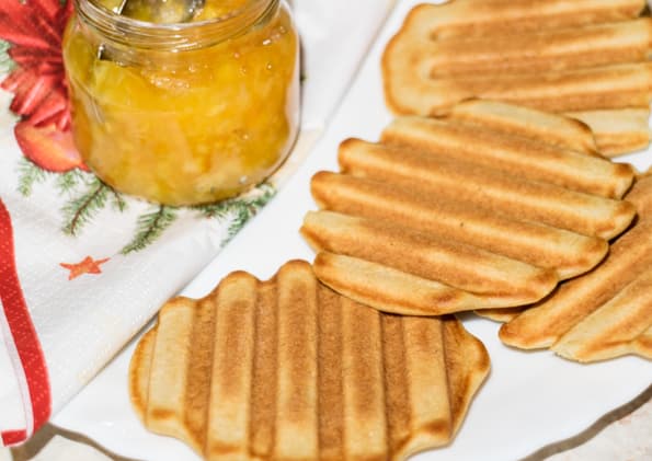 Электрический контактный гриль Kitfort KT-1601