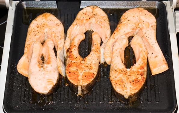 Контактный электрогриль Kitfort KT-1603