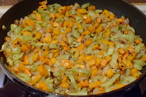 Мясорубка Kitfort KT-2101 Carnivora