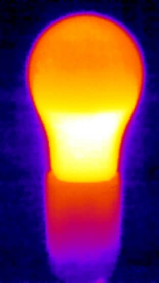 Wolta 25Y60BL12E27, теплоснимок