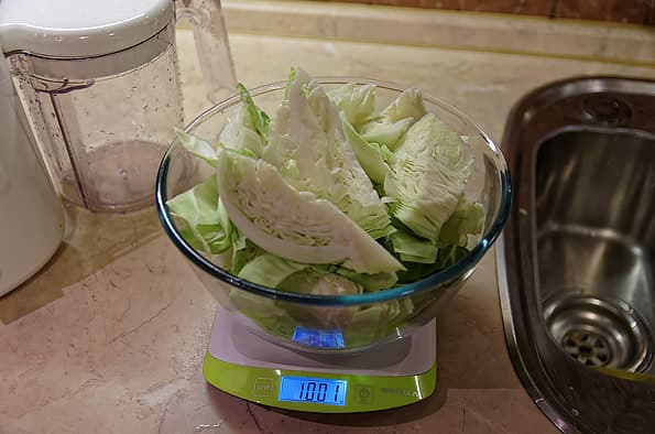 Один килограмм капусты белокочанной