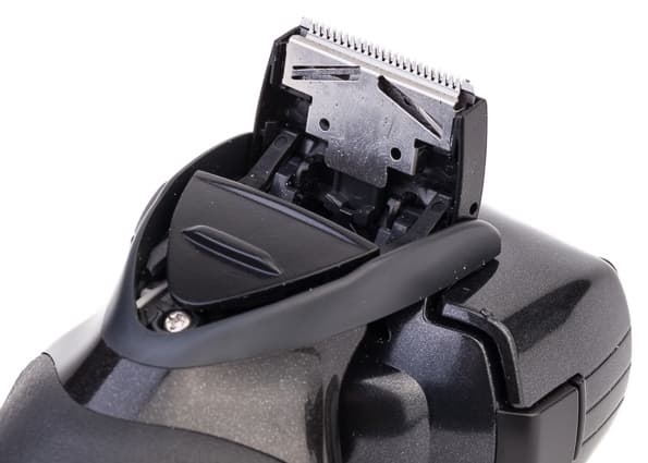 Сеточная электробритва Panasonic ES-LF71