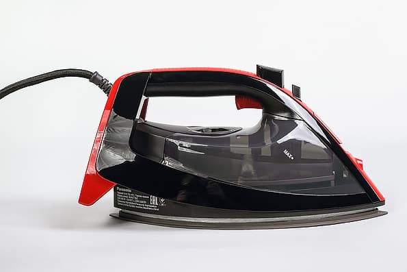 Электрический утюг Panasonic NI-WT960