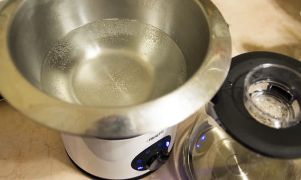 Индукционный чайник Princess 236007