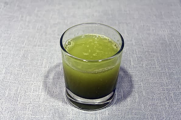 Шнековая соковыжималка Rawmid JDM-80