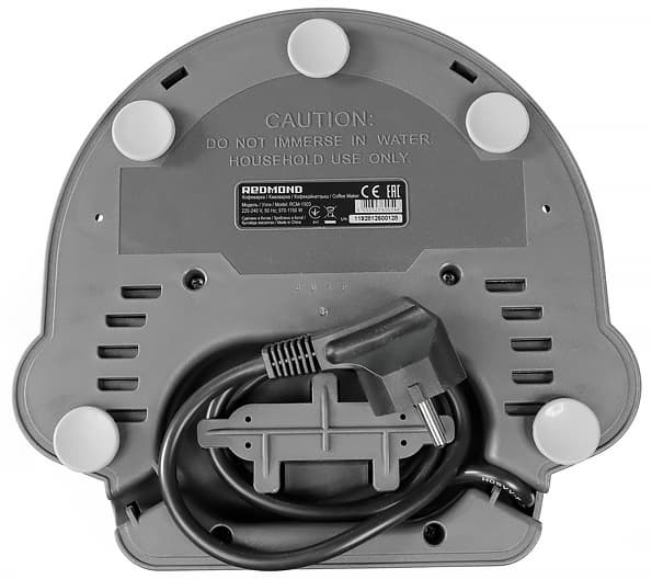 рожковая кофеварка Redmond RCM-1503