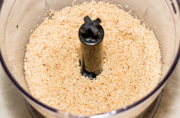 Ручной погружной блендер Redmond RHB-CB2930