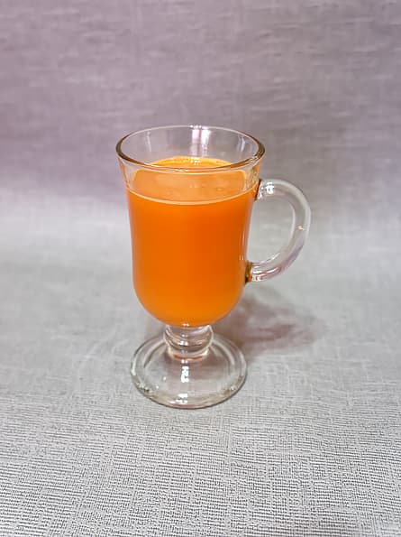 Центробежная соковыжималка Redmond RJ-M906