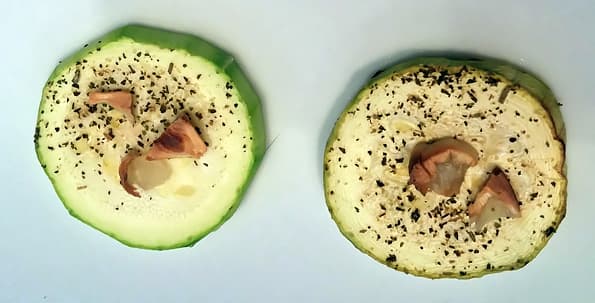 Микроволновая печь с грилем и конвекцией Redmond RM-2502D