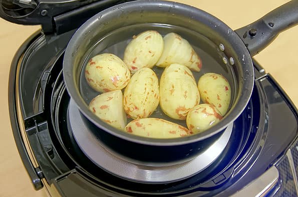 Мультикухня Redmond RMC-FM230