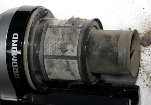 Пылесос Redmond RV-UR340, пылесборник