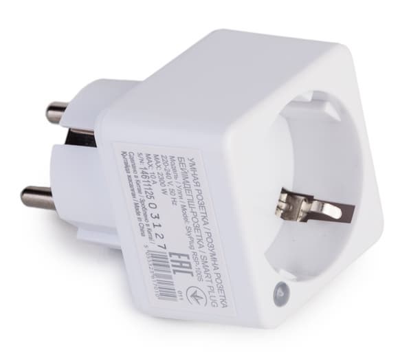 Гаджеты для Redmond Sky Home: розетка, цоколь и трекер