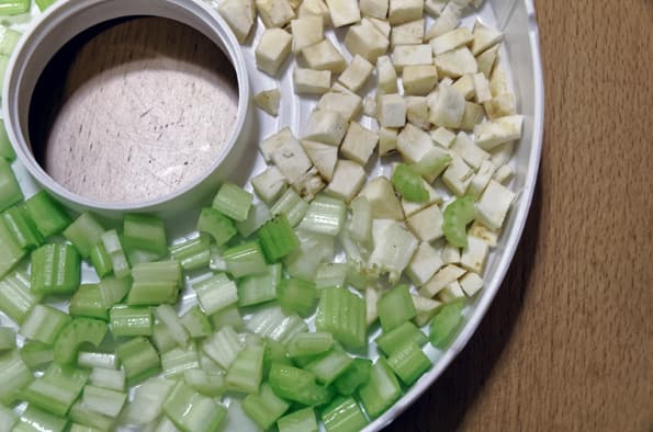 Дегидратор Rommelsbacher DA 750