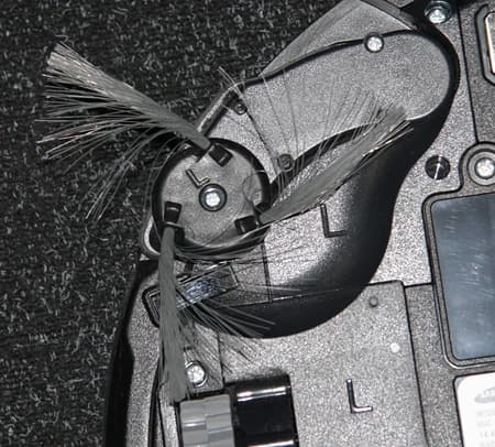 Робот-пылесос Samsung Navibot S Pop-Out (SR10F71UB), боковая щетка