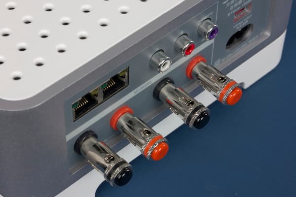 Внешний вид Sonos Connect:Amp