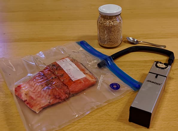 Прибор Steba Smoking Box для ароматизации продуктов дымом