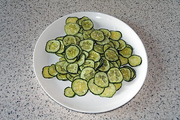 Электрическая сушилка Supra DFS-533