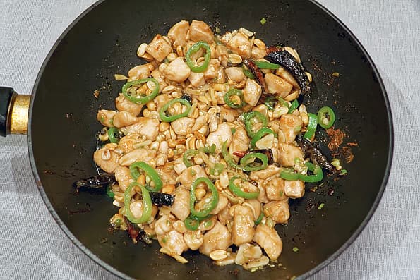 Двухконфорочная электрическая плитка Supra HS-410