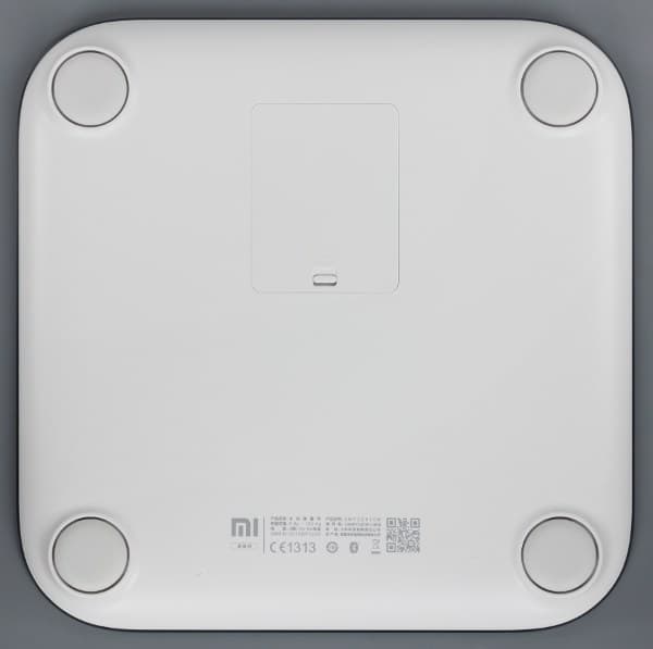 Дизайн весов Xiaomi Mi Smart Scale