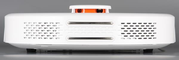 Xiaomi Mi Robot Vacuum, вид сзади Xiaomi Mi Robot Vacuum, вид сзади