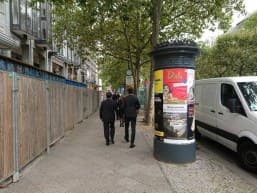 Резкость по полю и по планам хорошая.