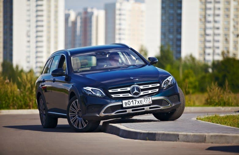 Mercedes-Benz E 220 d 4Matic All-Terrain Luxury