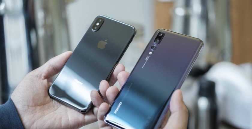Huawei постеснялась выпускать смартфон с дизайном iPhone X несколько лет назад