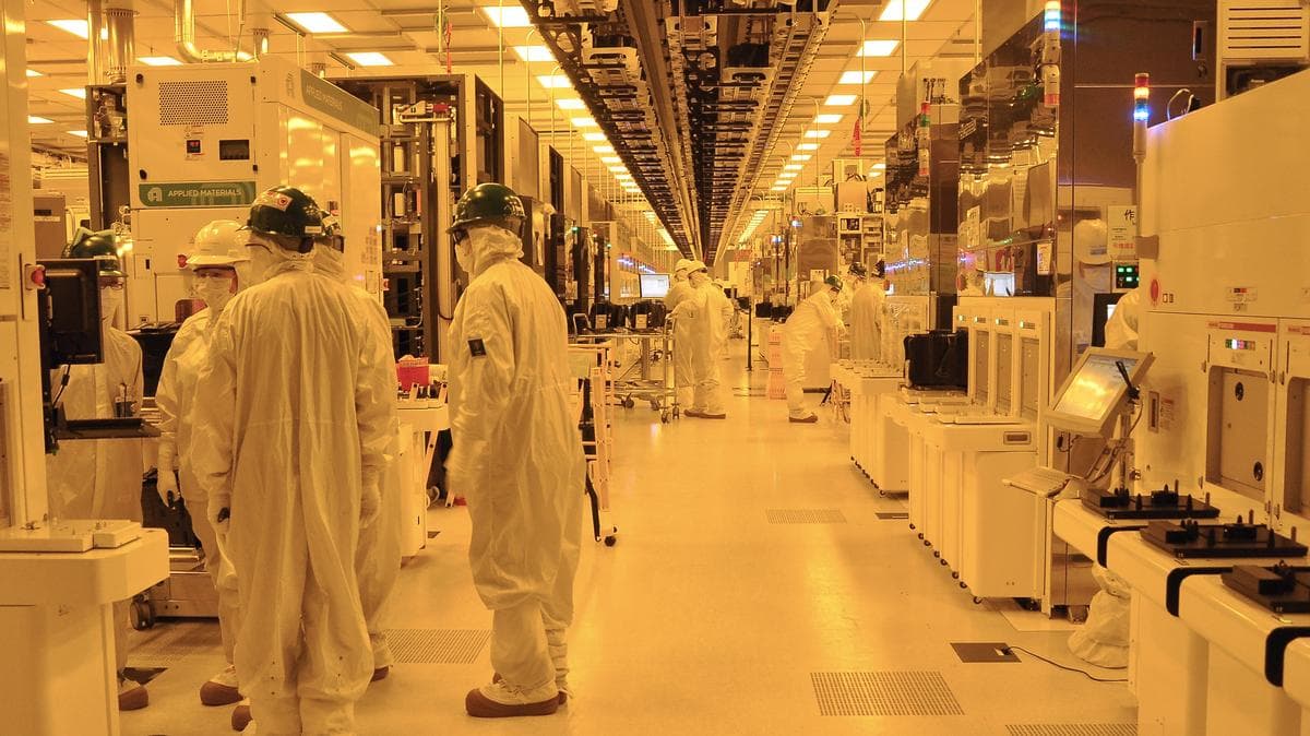 Globalfoundries параллельно осваивает нормы 7 и 22 нм