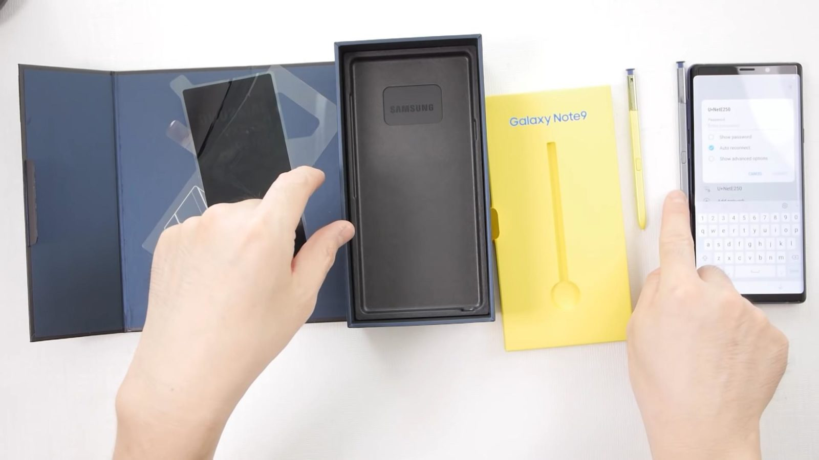 Некоторые пользователи Samsung Galaxy Note9 получили в комплекте сразу два стилуса S Pen